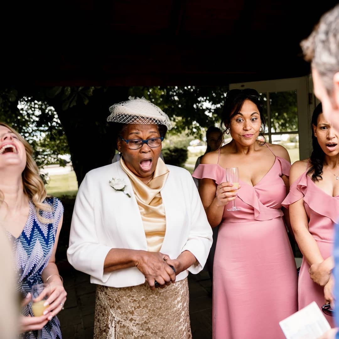 wedding guests reactions to magician